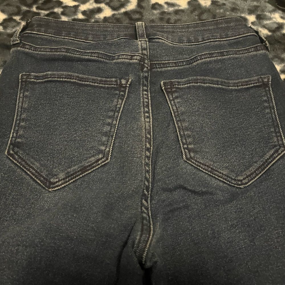 Old Navy Rockstar Super Skinny Dark Blue Jeans - Picture 2 of 6